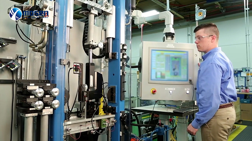 Thomson HD 電動(dòng)推桿測(cè)試.jpg Thomson HD 電動(dòng)推桿測(cè)試.jpg